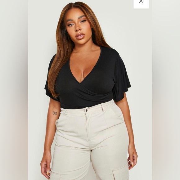 Boohoo plus wrap short sleeved bodysuit, size 16, black, NWT - Picture 4 of 15